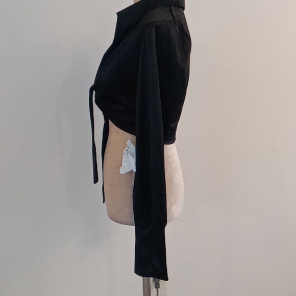 NWT Lu Feng Large Black Long Sleeve Halter - Picture 2 of 3